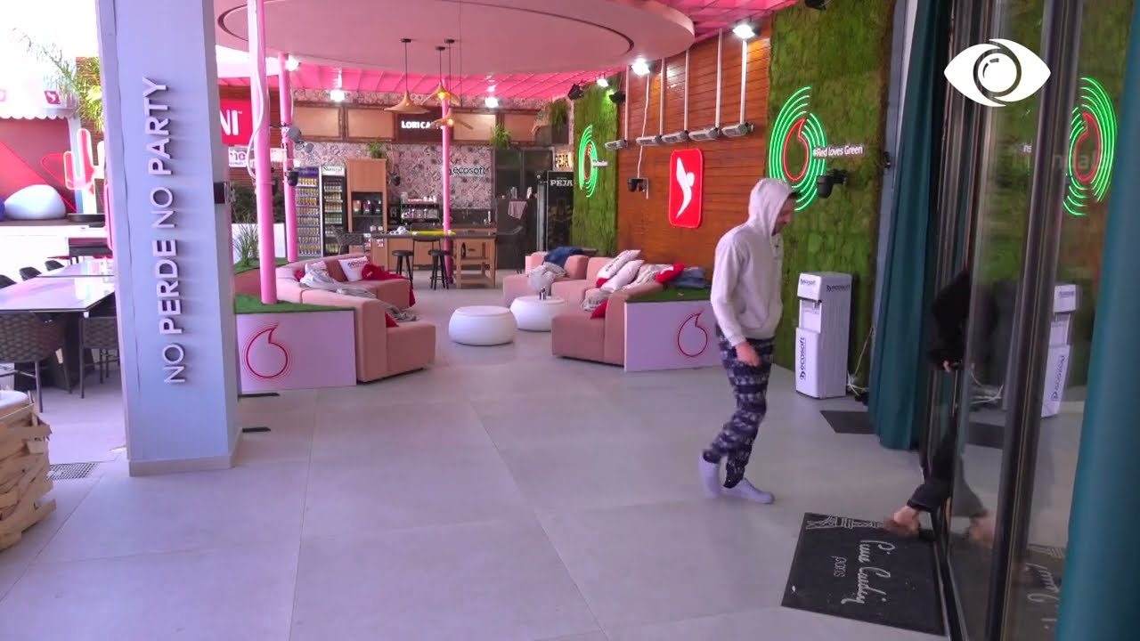 Kam fjetur shumë mirë/ Ermiona dhe Beati zgjohen të parët në shtëpi