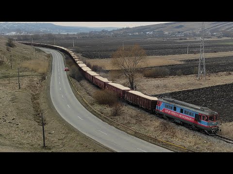 Tren de marfa GFR pleaca din Falticeni cu resturi de padure catre Kronospan cu DA1563 - 05.03.2021