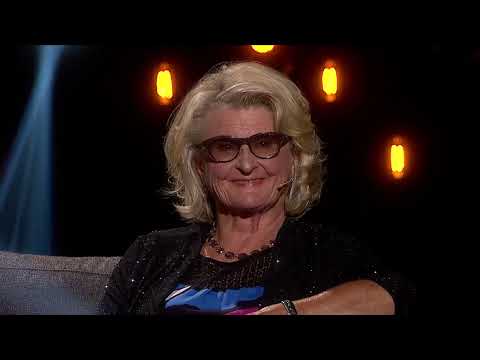 Rockheim Hall of Fame 2016 - Hilde Louise Asbjørnsen fremfører "Lazy Afternoon" for Karin Krog