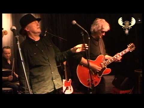 The Twelve Bar Bluesband - I 'm a Bluesman -  live at bluesmoose Café