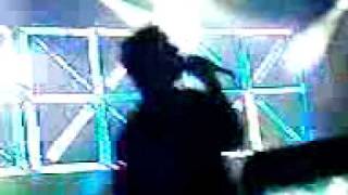 Kids in Glass Houses - Giving Up