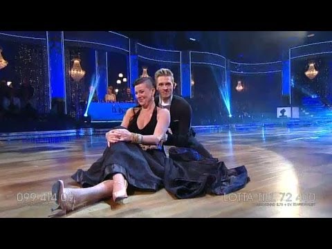Lotta Engberg och Alexander Svanberg -- slow fox - Let's Dance (TV4)