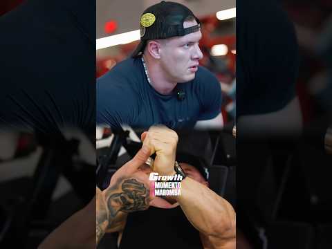 THERE'S NO POINT IN BEING JUST STRONG! #bodybuilding #musclemass #muscle #bodybuilder #workout