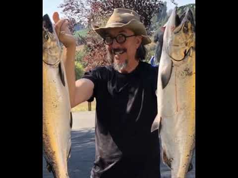 POV: les claypool is a evil wizard and turns you into fish so he can catch you