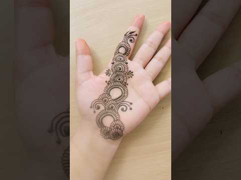 Beautiful front hand mehandi design #mehndi #henna #mehandidesigns #letestmehndi #hennadesigns