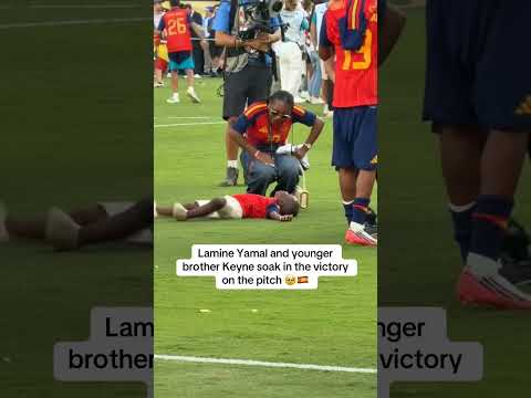 Lamine Yamal's brother Keyne celebration 😂