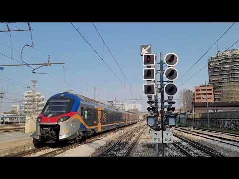 Bologna Centrale: R 17839 train (Bologna Centrale - Prato Centrale). EMU nr. 104 041