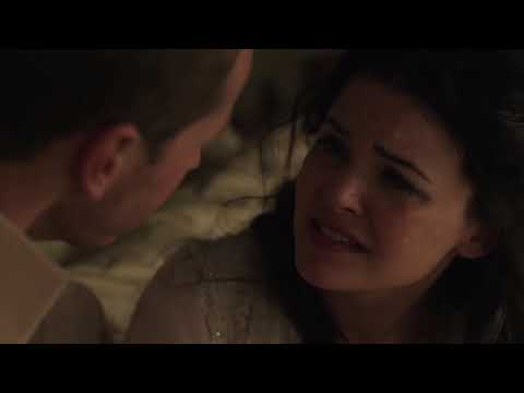 1x01, Emma Gets Sent Through The Wardrobe