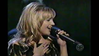Jessica Andrews | Who I Am (live @ 35th cma awards 2001)