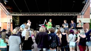 BliGlad på Askov Festival 2013: Kærlighed til folket...