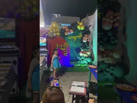 “Young Queen Elsa graces a Thanksgiving celebration with her “LET IT GO” performance. ​⁠