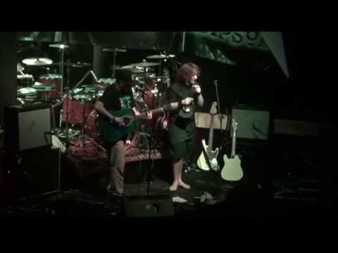 Michi (Circus Rhapsody) und Addy (The Palm Set) - Necrophiliac acoustic & live (10/2015)