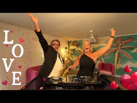 Soulful House Valentine’s Mix | DJ & Live Sax | Sax n Snax at The Funky Flamingo | Cozy Love Mix