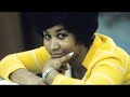 Tighten Up Your Tie, Button Up Your Jacket (Make It For The Door) – Aretha Franklin