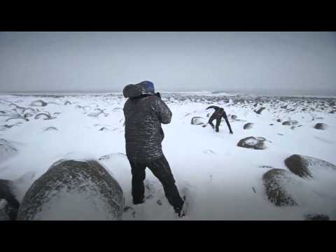 Arctic Swell - Szörfözés a világ végén [filmelőzetes magyar felirattal]