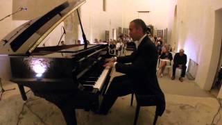 Giuseppe Ganzerli plays Liszt, Bolling, Kapustin