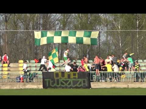 Tłuszcz: TKS Bóbr Tłuszcz - Mazur Radzymin - tak się bawi TKS (28.04.2012)
