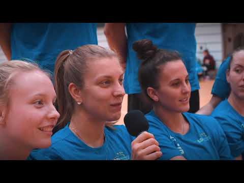Ein Team vom SSC Palmberg Schwerin zu Gast beim 'Blauen Europasofa'