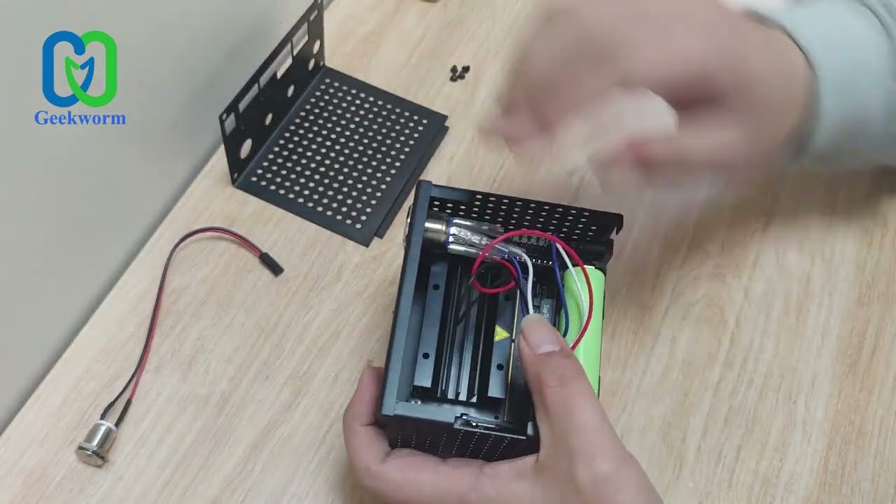 How to Install the T201 UPS with N100-V12 metal case forNVIDIA Jetson Nano Developer Kit?