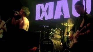 Maui Waui Mad Men - live The Tivoli