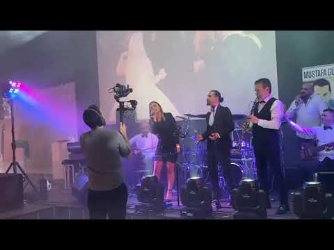Mustafa Güngece feat Sinem - Mutluluk Duası Sahne