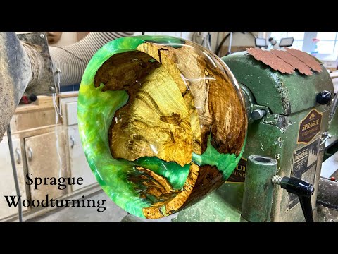 Woodturning - The Green and Gold Charity Bowl