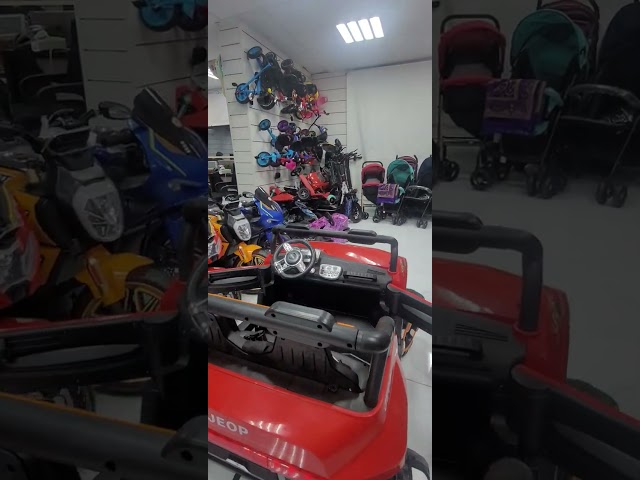 سيارات اطفال كهربائية دفع رباعي 4X4 بمساحة داخلية وسيعة مقعدين 12V بتصميم جبلي وصحراوي من لينو C-8688