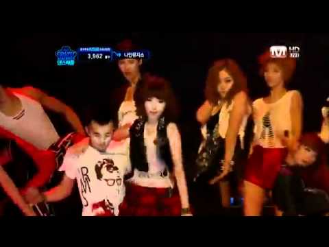 Nine Muses-Destination Calabria+Womanizer & Party Rock Anthem [Dance Battle]