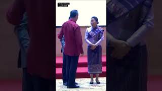 Download lagu China's foreign minister Wang Yi arriving for gala dinner held for ASEAN top diplomats mp3