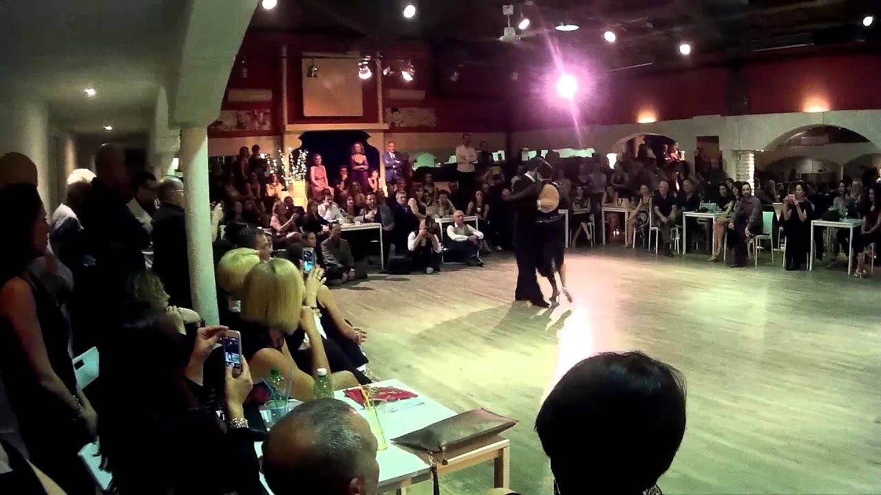Facundo Piñero Y Vanesa Villalba - Dichas que vivi - Barrio Tango - Roma 20/03/2015