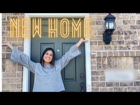 Moving to Indiana Vlog: Groceries, furniture shopping, mini hauls.