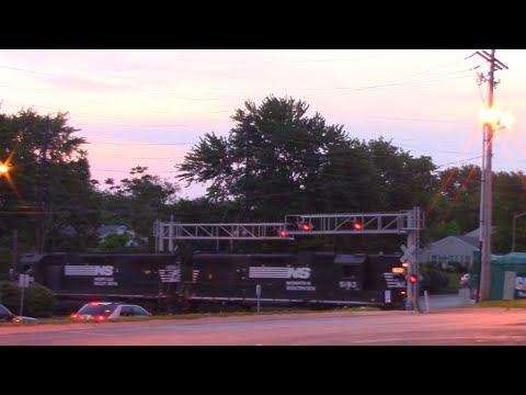 NS 5912 and NS 5193 at Greenbush Street in Lafayette, Indiana