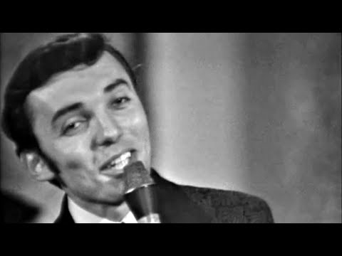 Karel Gott - Dlouhá báj (live) Bratislavská lýra/Der goldene Schlüssel 1967 [HD]