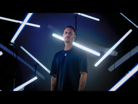 KAAZE feat. Simon Ward - Black & Blue (Official Music Video)