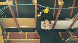 Aku V20 Stanley pracovní světlo