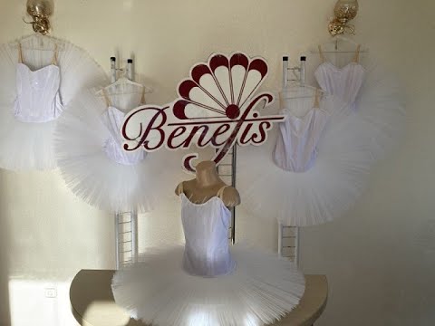 Профессиональный базовый балетный костюм с лёгким декором T 0014 - video 2