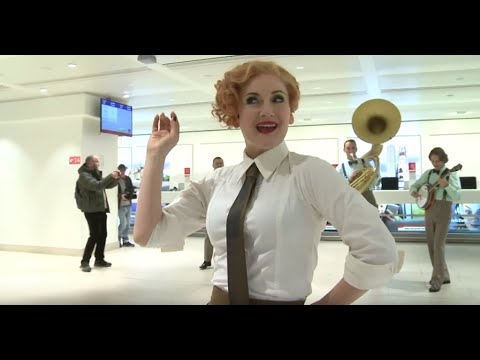 Train at the Savoy | Pop-Up Opera | Komische Oper Berlin