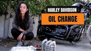 Harley Davidson Sportster Iron 883 Oil Change