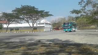 Download lagu Suara rem kentut bus bermesin Mercedes benz mp3 Download lagu Suara rem kentut bus bermesin Mercedes benz mp3