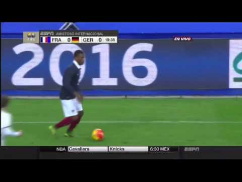 Explosión en el partido Francia vs Alemania 13-nov-2015 HD Español