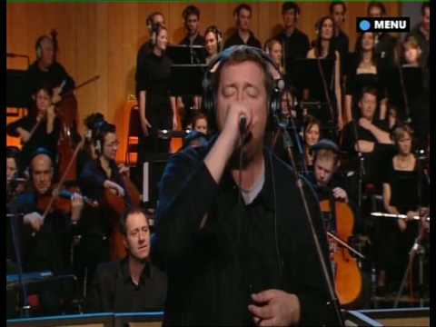 Elbow One Day Like This with the BBC Concert Orchestra and choir Chantage