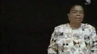 R.I.P. Cesária Évora (17-12-2011) - Sangue De Beirona (Main Pass by Francois K.)