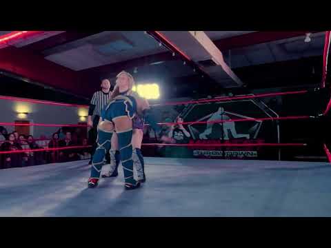 Ashlynn Alexander VS Tootie Lynn