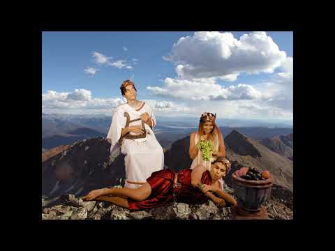 Uczta u Dionizosa club remix (feat. MC Śmiechu)(audio)