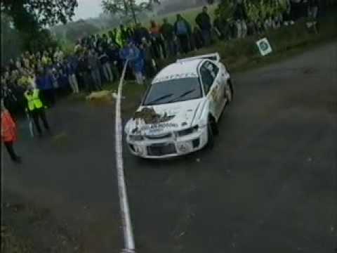 Evo crashes into Graveyard-Cork 20 Rally Ireland 2000