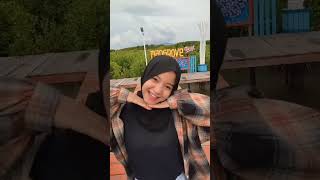 Download lagu story WA halu cewek imut #shorts mp3