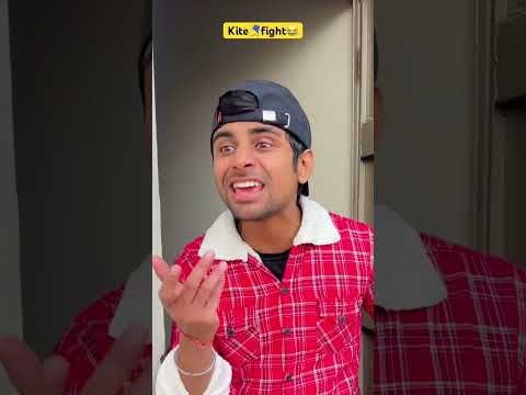 Kite fight😂 #comedy #funny #funnyvideo #comedyvideo