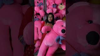 The Perfect Birthday Gift: Large Teddy Bears That Everyone Loves!