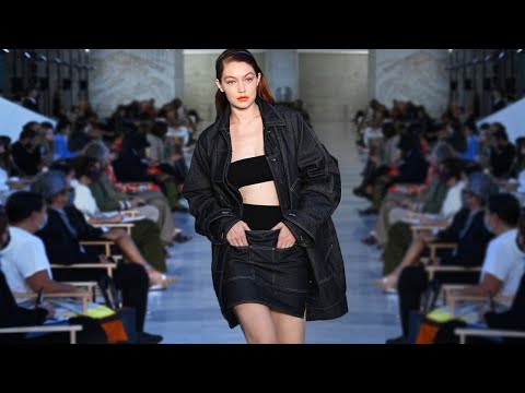 Max Mara Spring/Summer 2022 Milan