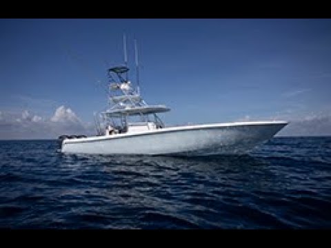 Boat Review - Contender 44ST